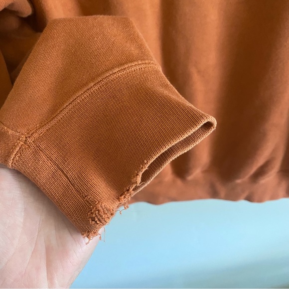 RARE VINTAGE ELLE PARIS EMBROIDERED SWEATSHIRT - Picture 7 of 8